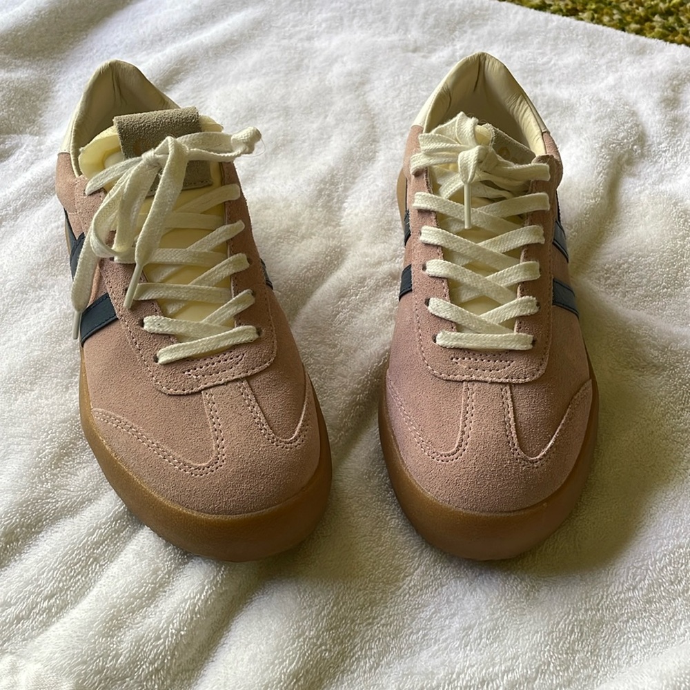 GOLA Athena Sneakers Rose/Moonlight Size 8.5 EUC